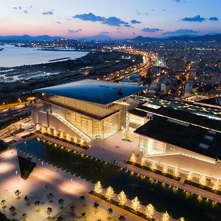 Near Stavros Niarchos Park & Acropolis Apartment