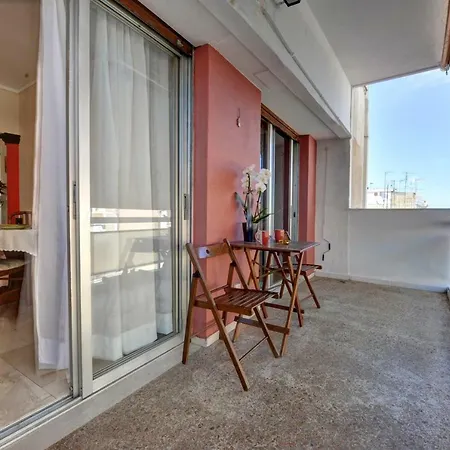 Near Stavros Niarchos Park & Acropolis Apartment *