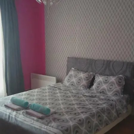 Apartment Near Stavros Niarchos Park & Acropolis