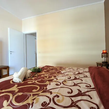 Apartment Near Stavros Niarchos Park & Acropolis Athens