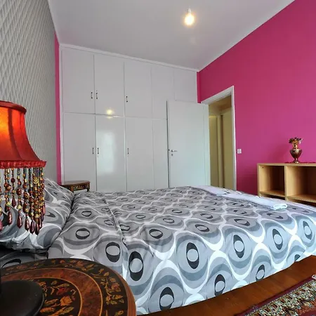 Apartment Near Stavros Niarchos Park & Acropolis